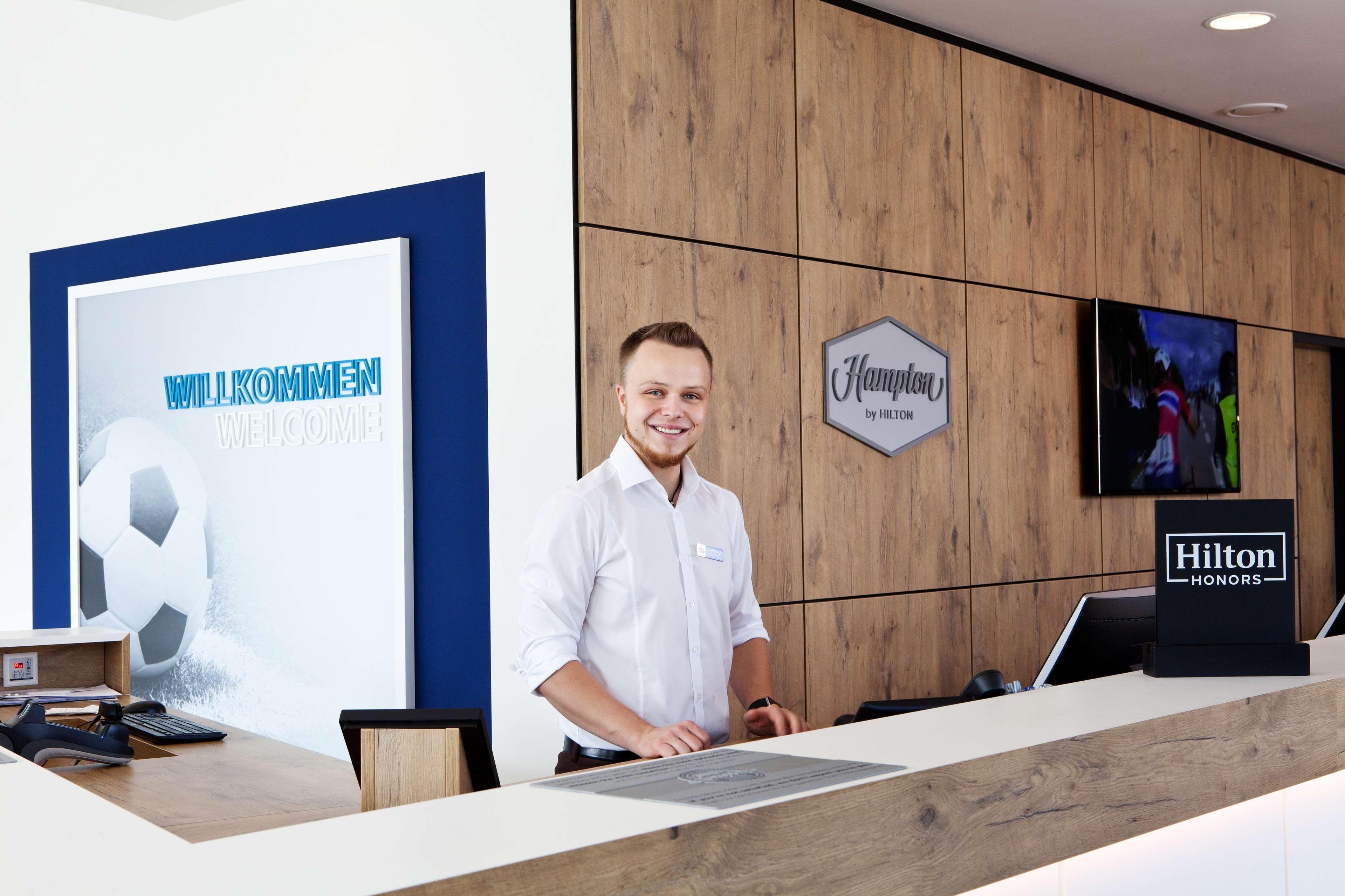 Hampton By Hilton Aachen Tivoli Hotel Екстериор снимка